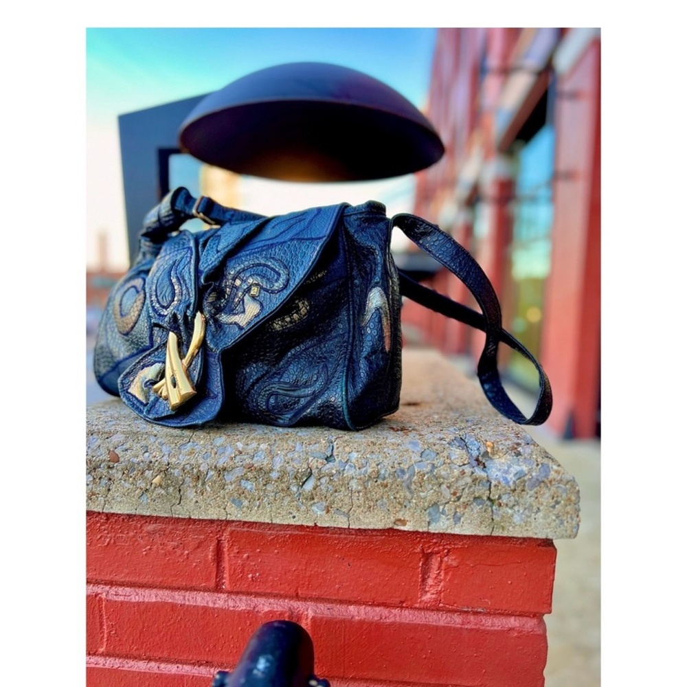 Vintage NAS Alentino Shoulder Bag